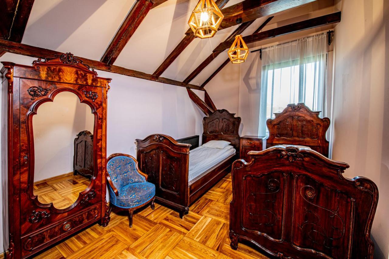 Hotel Poesis Satu Mare Luaran gambar