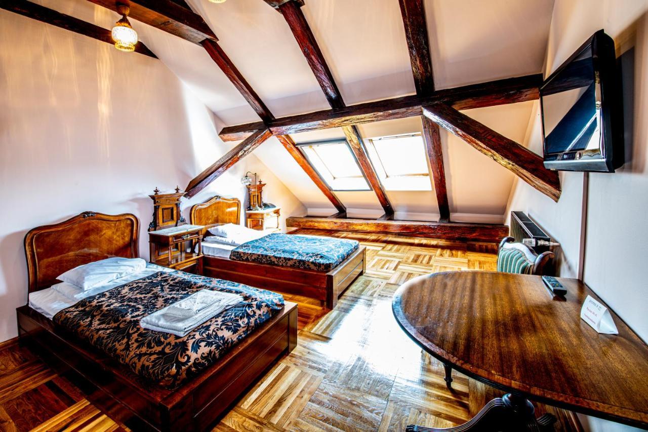 Hotel Poesis Satu Mare Luaran gambar