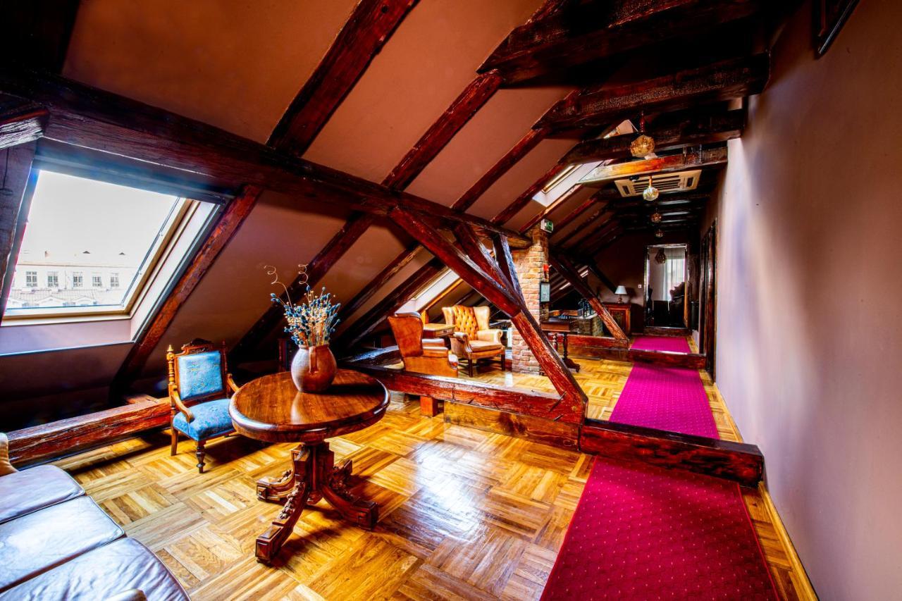 Hotel Poesis Satu Mare Luaran gambar