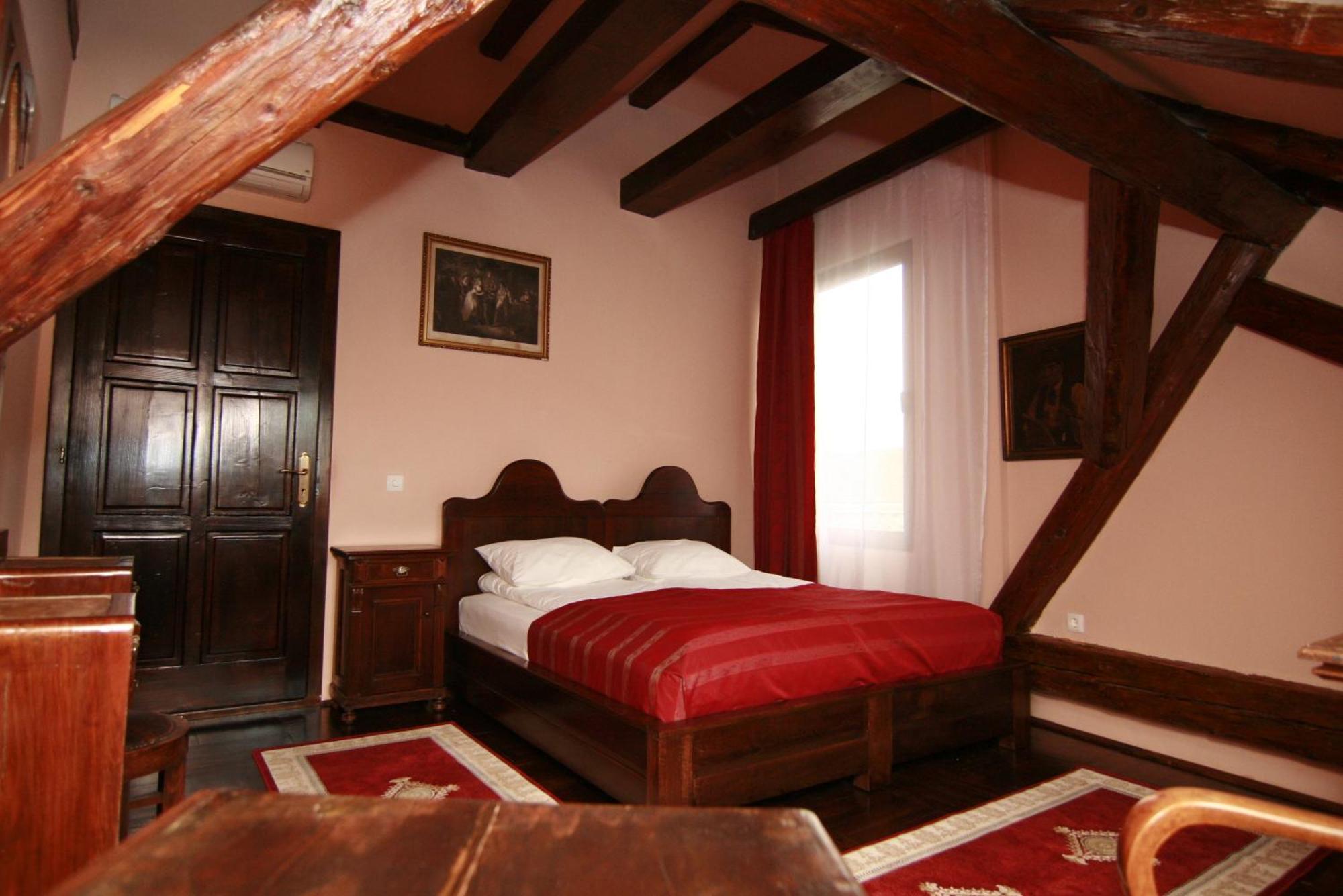 Hotel Poesis Satu Mare Luaran gambar