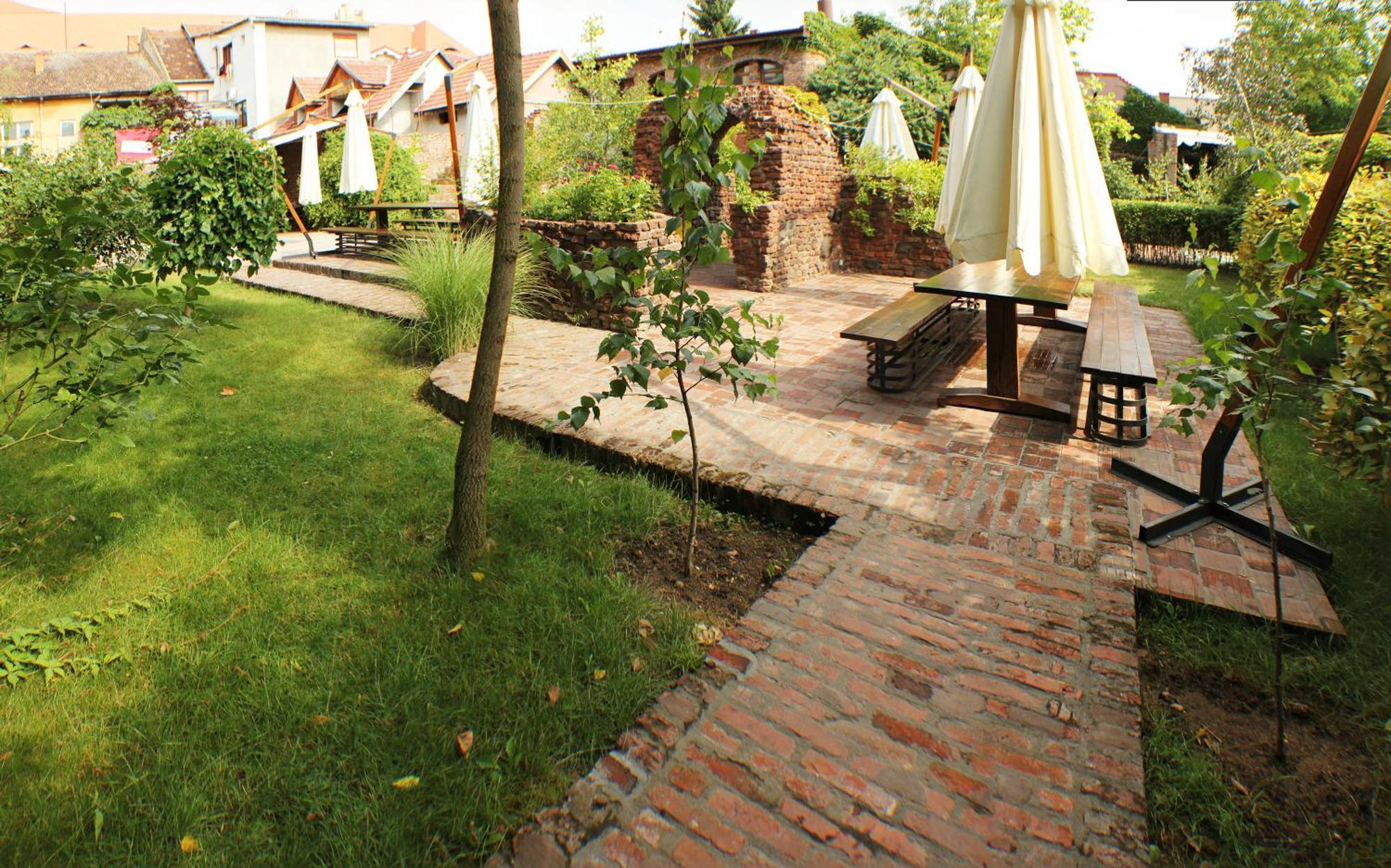 Hotel Poesis Satu Mare Luaran gambar