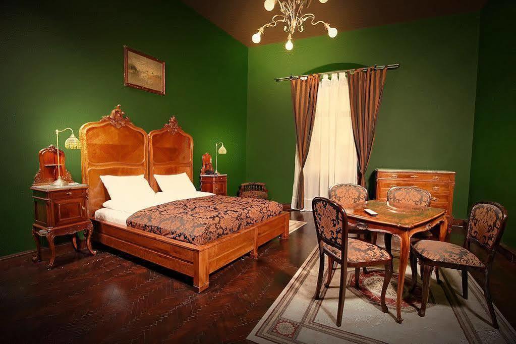 Hotel Poesis Satu Mare Luaran gambar